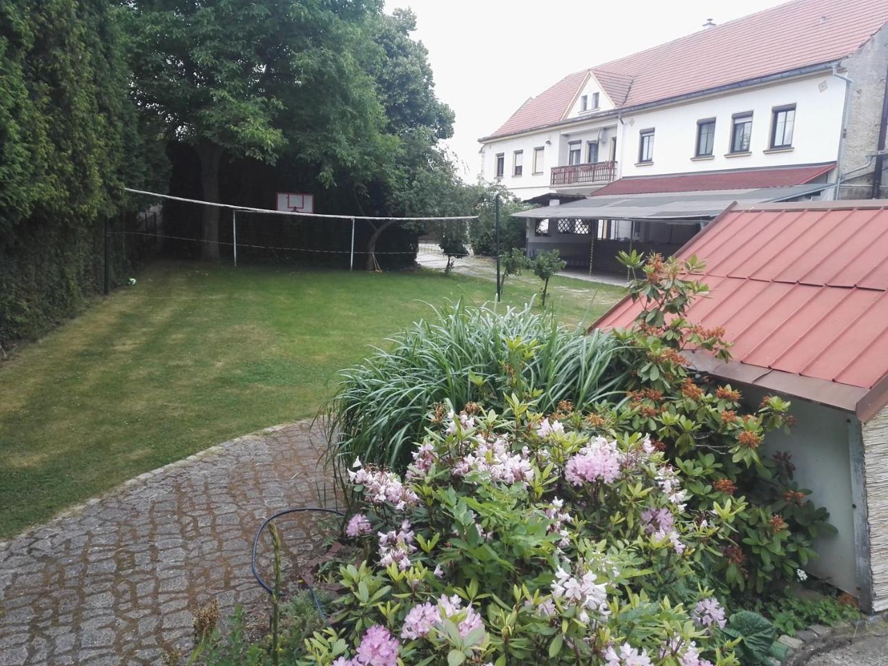 U Lipy Jestrebi (Liberec)